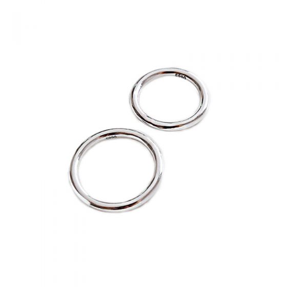 Простое круглое кольцо из серебра 925 пробы
