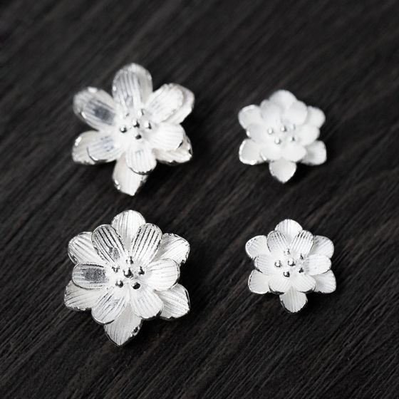 Pétalo simple de la flor de plata esterlina de los pétalos 925 encanto de DIY