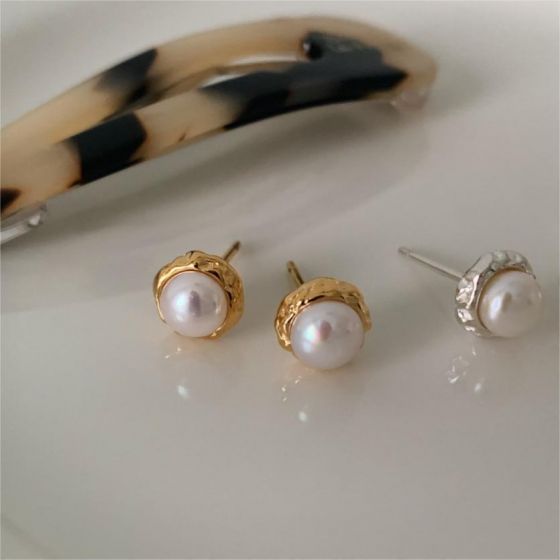 Classic Round Shell Pearls Irregular Border 925 Sterling Silver Stud Earrings